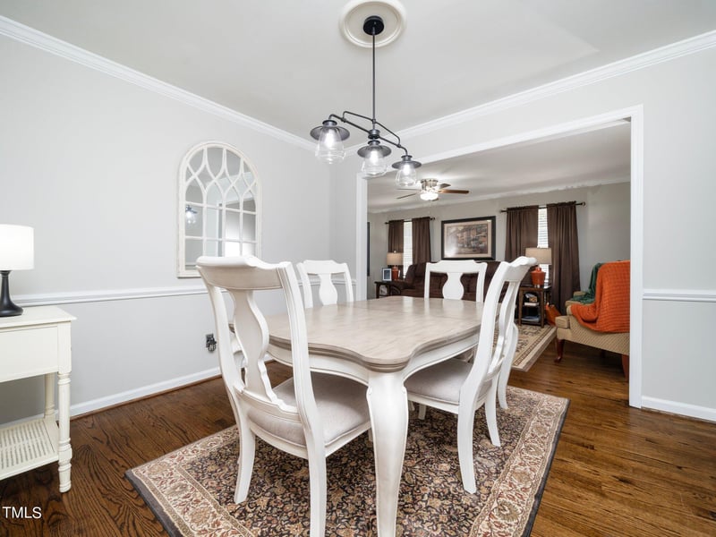 5409 Farley Dr, Raleigh, NC 27609