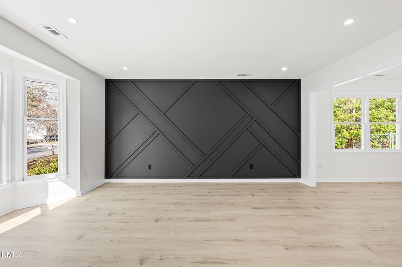 5409 Hadrian Dr, Durham, NC 27703