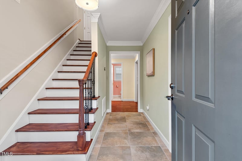 5409 Knollwood Rd, Raleigh, NC 27609