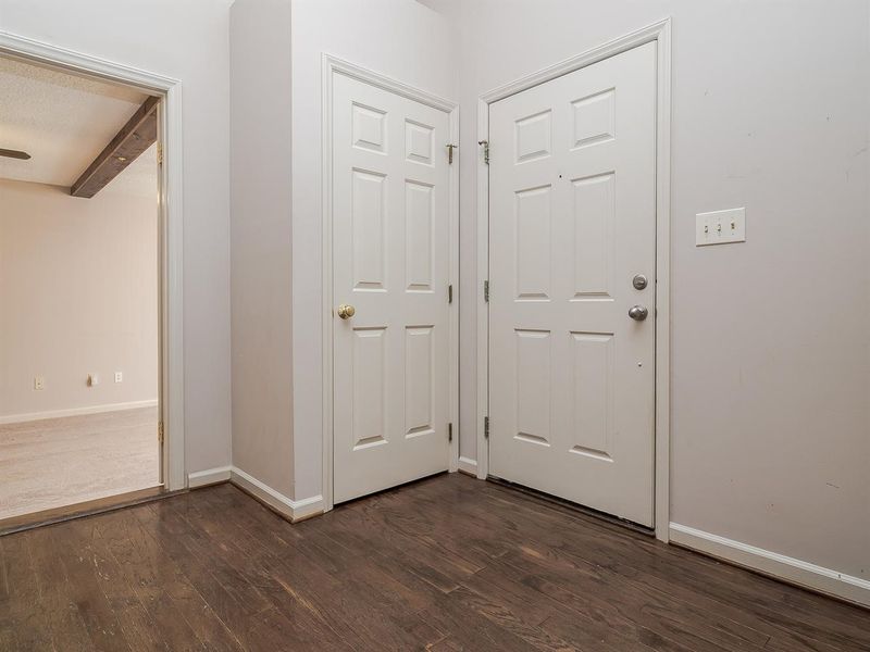 5409 Millrace Trl, Raleigh, NC 27606