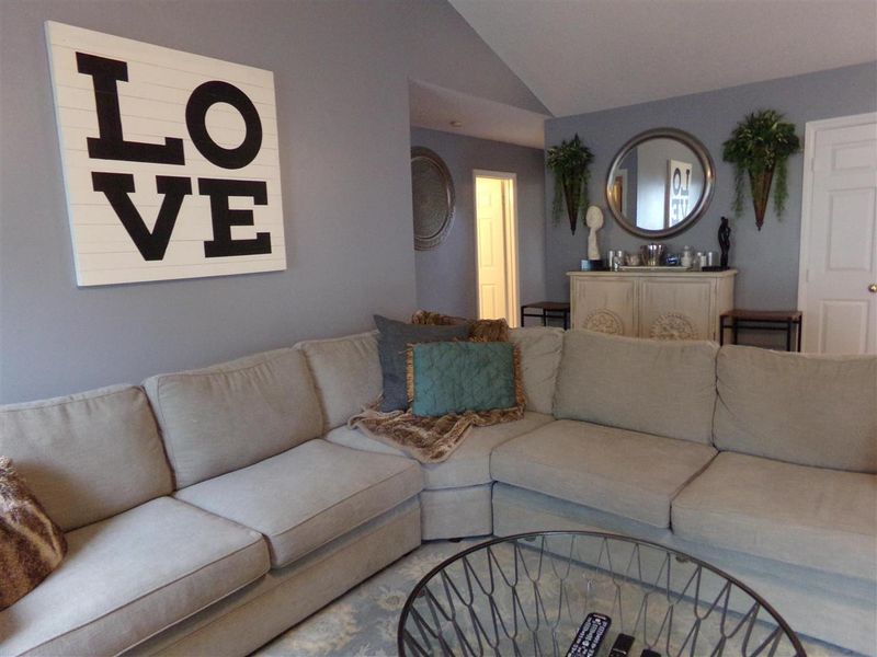 5409 Milroy Ln, Raleigh, NC 27610