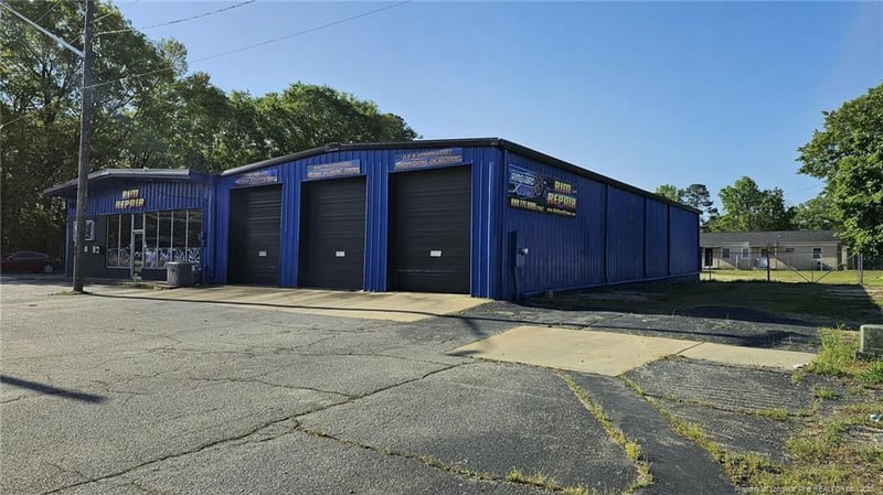 5409 Raeford Rd, Fayetteville, NC 28304