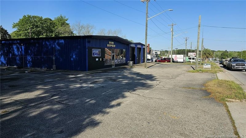 5409 Raeford Rd, Fayetteville, NC 28304