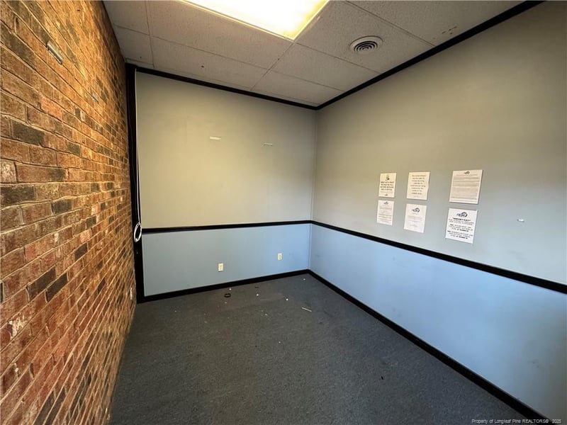 5409 Raeford Rd, Fayetteville, NC 28304