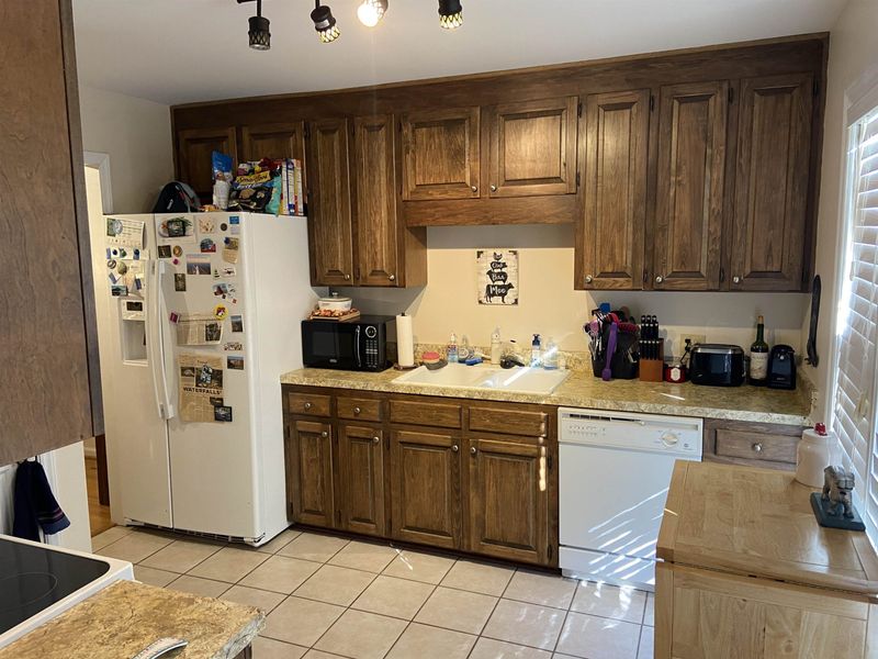 5409 Sharpe Dr, Raleigh, NC 27612