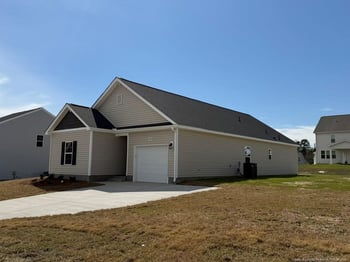 5409 Short Leaf Rd, Fayetteville, NC 28311