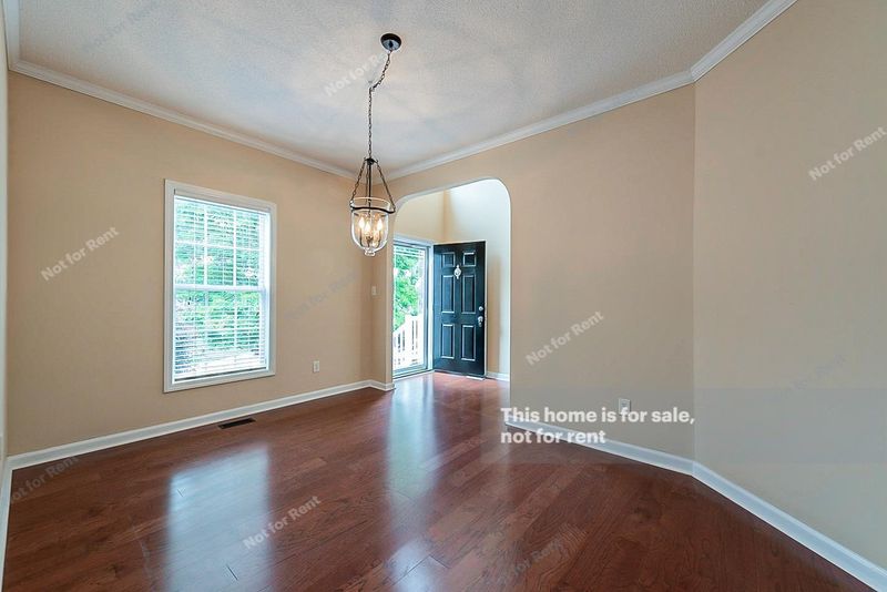 5409 Windy Gap Ct, Raleigh, NC 27617