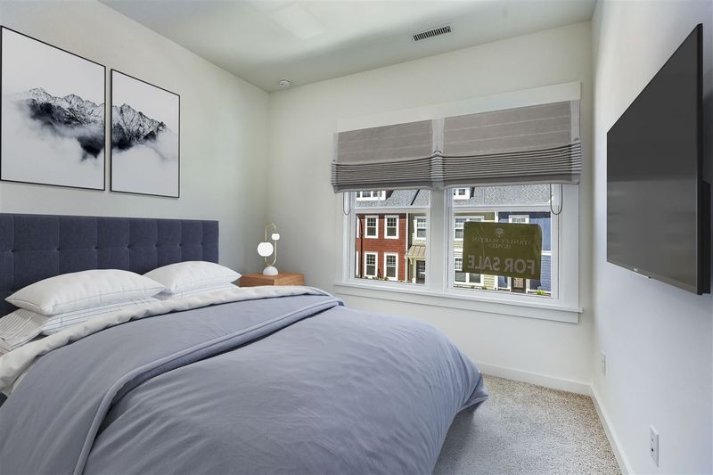 541 Brooks St, Wake Forest, NC 27587
