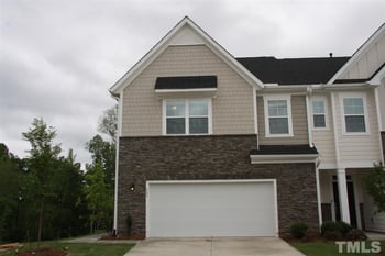 541 Catalina Grande Dr, Cary, NC 27519