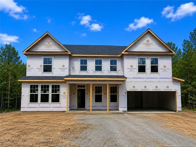 541 Grand Griffon Way, Lillington, NC 27546