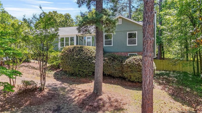 541 Hilliard Dr, Fayetteville, NC 28311