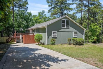 541 Hilliard Dr, Fayetteville, NC 28311