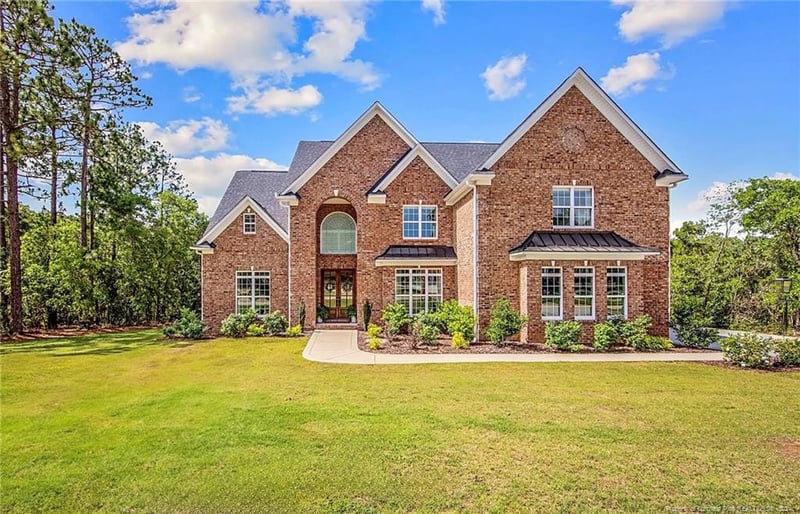 541 Swan Island Ct, Fayetteville, NC 28311