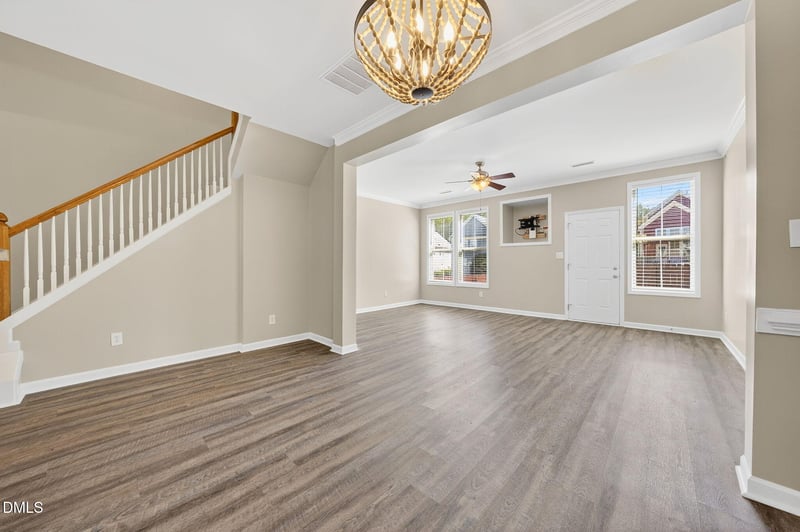 541 Village Loop Dr, Apex, NC 27502