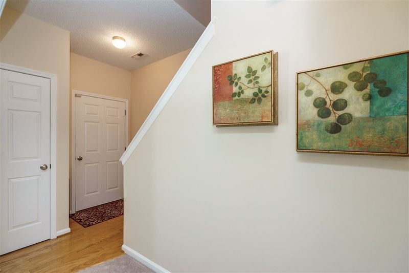 5410 Cowan Ln, Raleigh, NC 27610