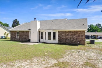 5410 Harding Dr, Hope Mills, NC 28348