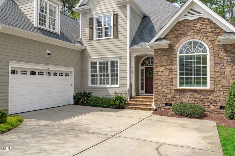 5410 Highcroft Dr, Cary, NC 27519