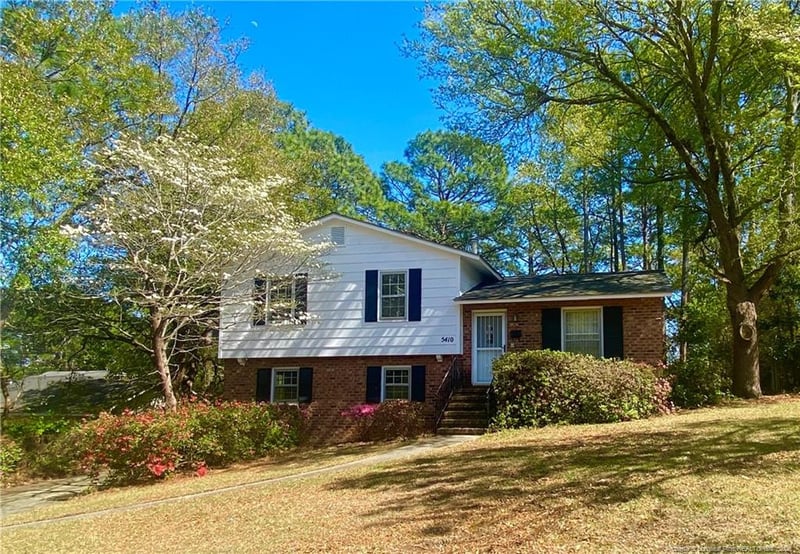 5410 Maryland Dr, Fayetteville, NC 28311