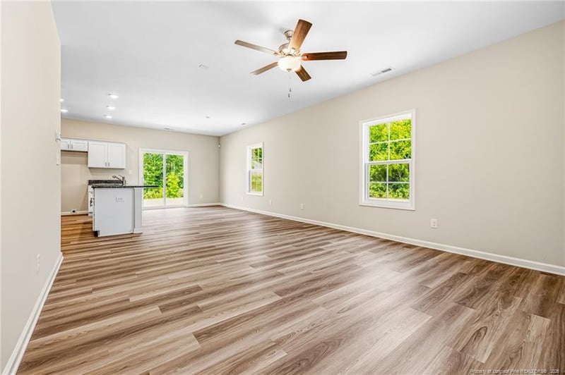 5410 Tall Timbers Dr, Fayetteville, NC 28311