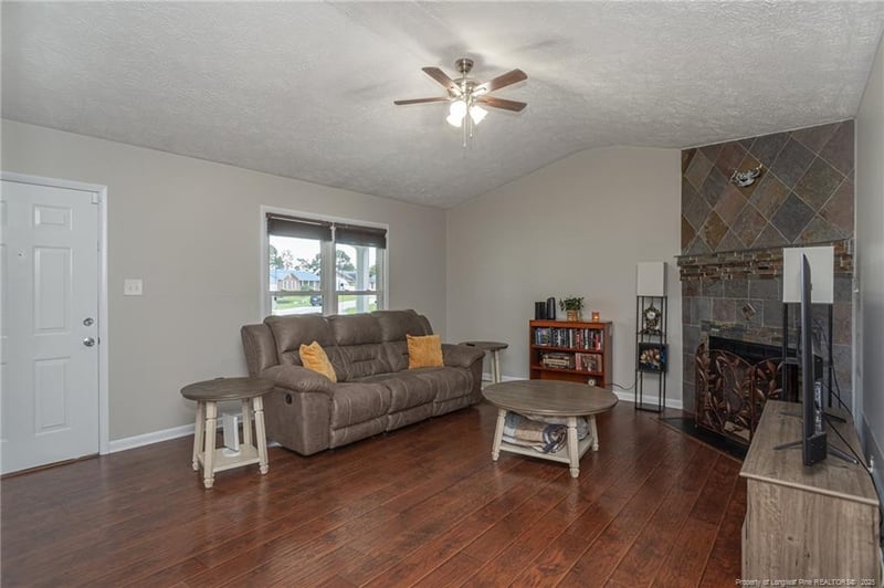 5411 Archer Rd, Hope Mills, NC 28348