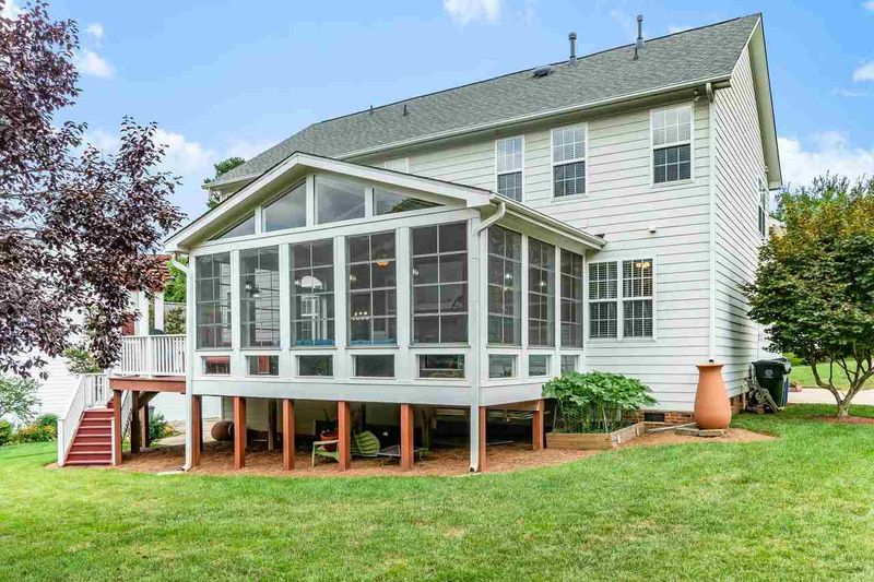 5412 Athena Woods Ln, Raleigh, NC 27606