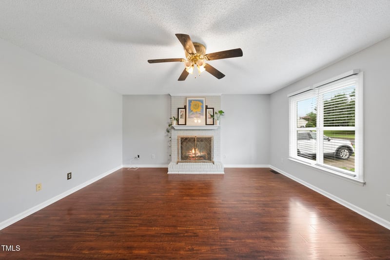 5412 Baywood Forest Dr, Knightdale, NC 27545