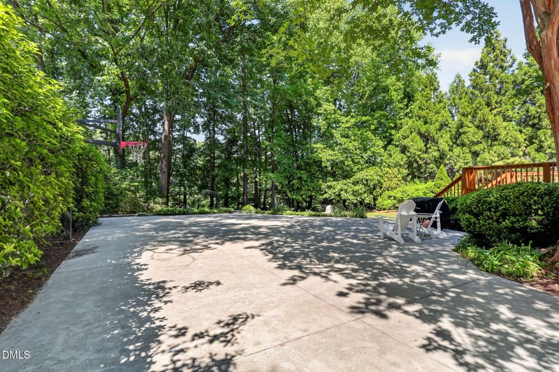 5412 Brushy Meadows Dr, Fuquay Varina, NC 27526