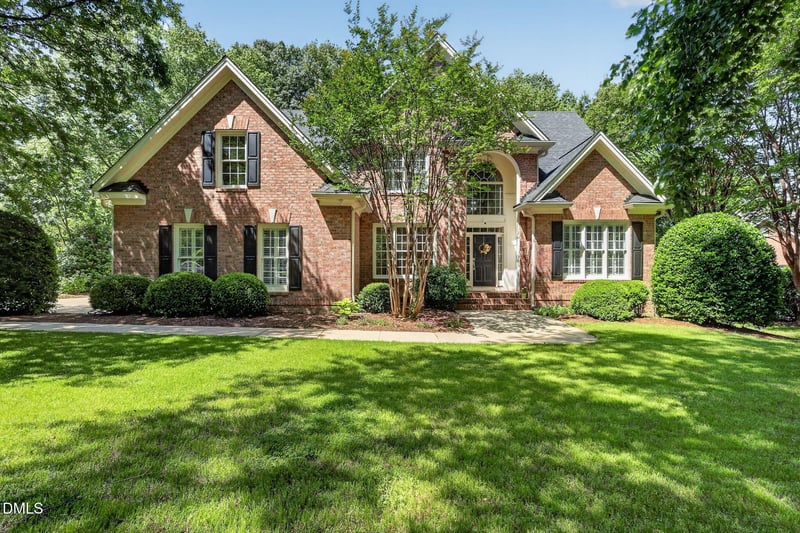 5412 Brushy Meadows Dr, Fuquay Varina, NC 27526