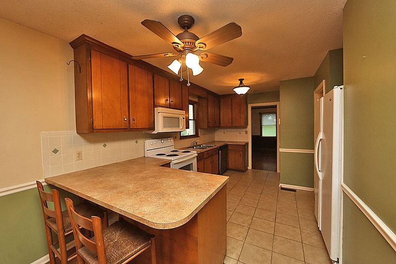 5412 Centennial Dr, Durham, NC 27712