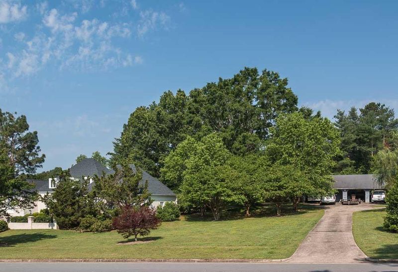5412 Edington Ln, Raleigh, NC 27604