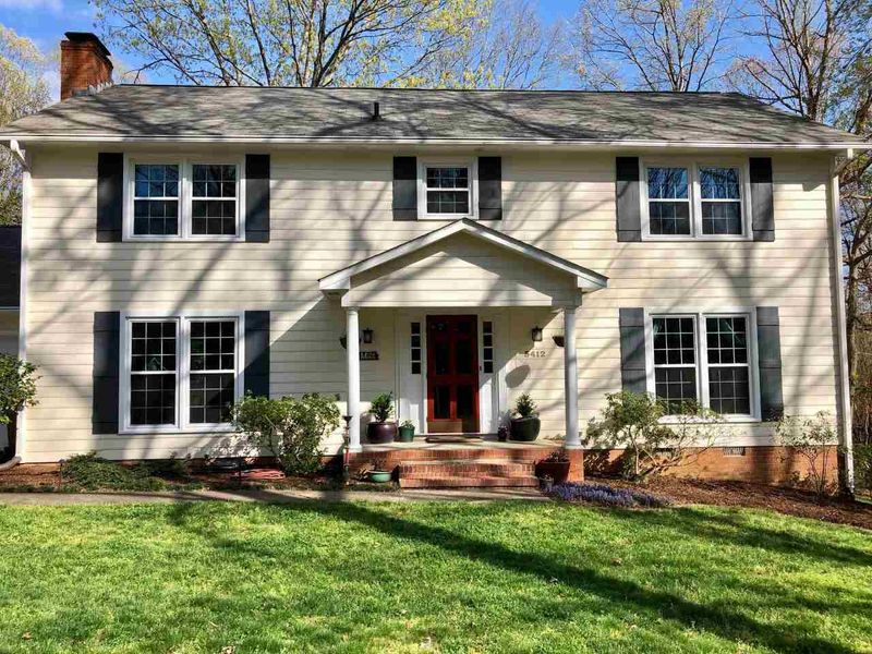 5412 Fairoaks Rd, Durham, NC 27712