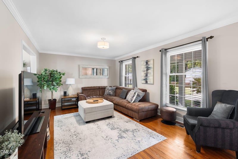 5412 Farley Dr, Raleigh, NC 27609