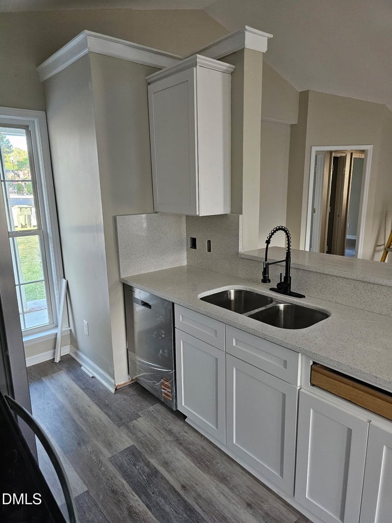 5412 Fieldcross Ct, Raleigh, NC 27610