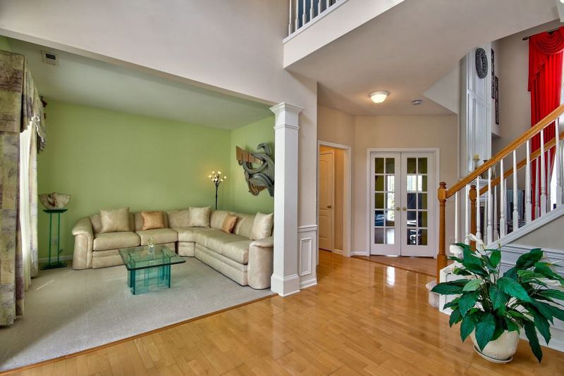 5412 Granada Hills Dr, Raleigh, NC 27613