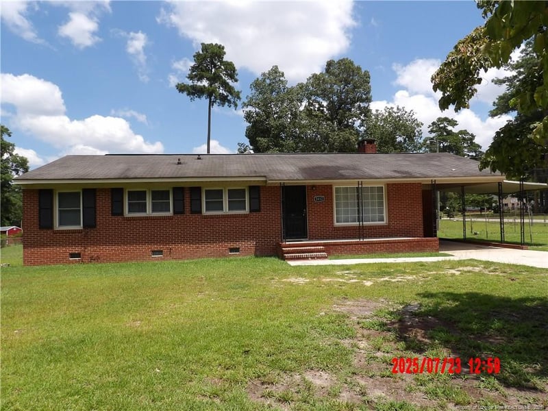 5412 Morganton Rd, Fayetteville, NC 28314