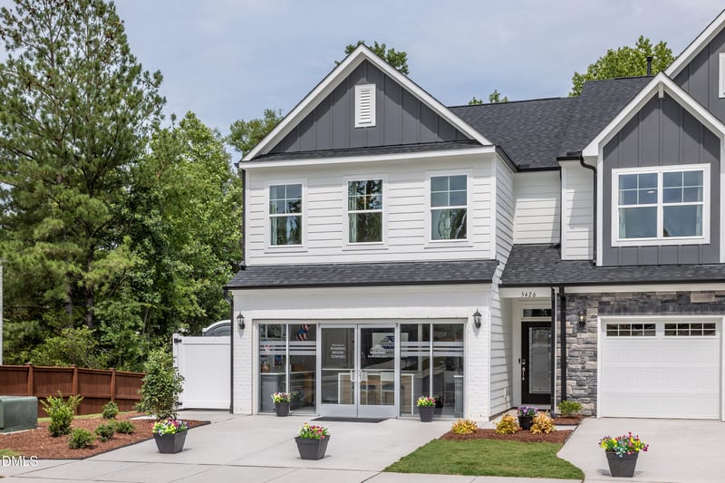 5412 Running Fox Ln, Durham, NC 27703