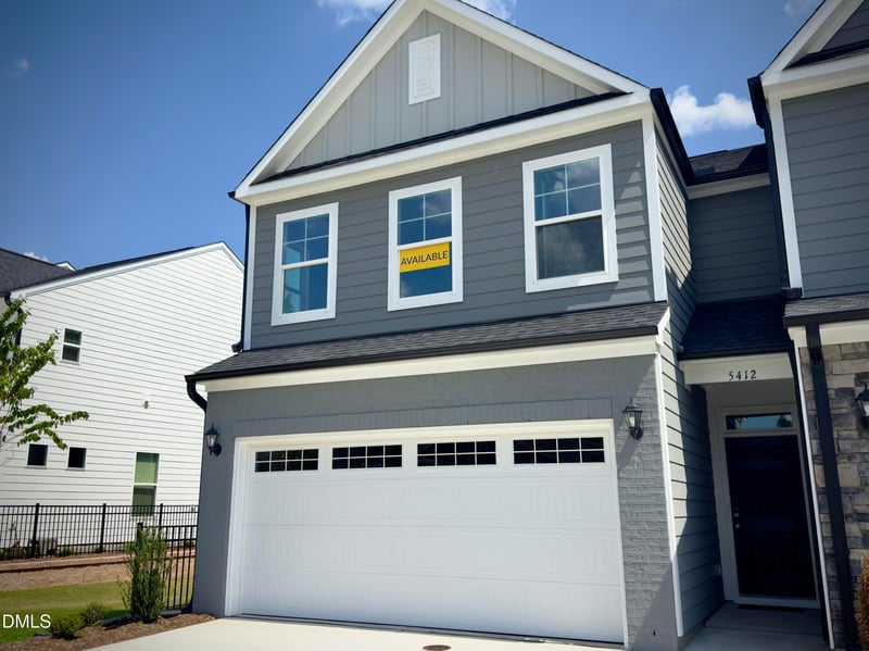 5412 Running Fox Ln, Durham, NC 27703