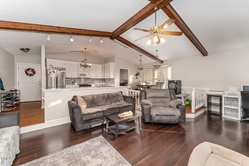 5412 Sandy Trail Dr, Knightdale, NC 27545