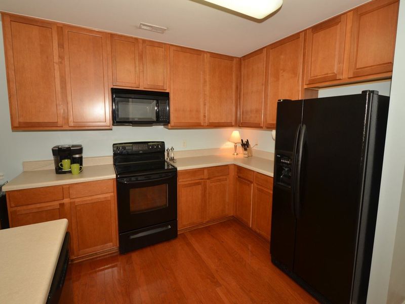 5413 Daleview Dr, Raleigh, NC 27610