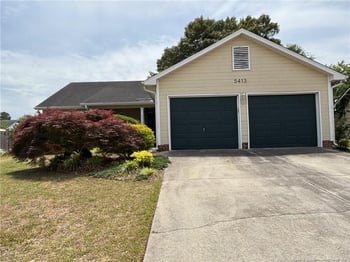 5413 Heather St, Hope Mills, NC 28348