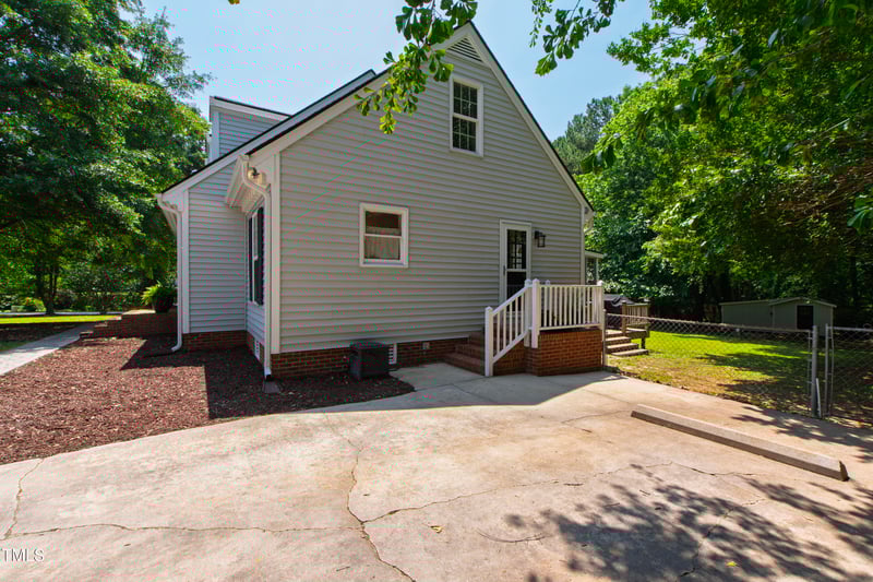 5413 Lower Creek Ct, Apex, NC 27539