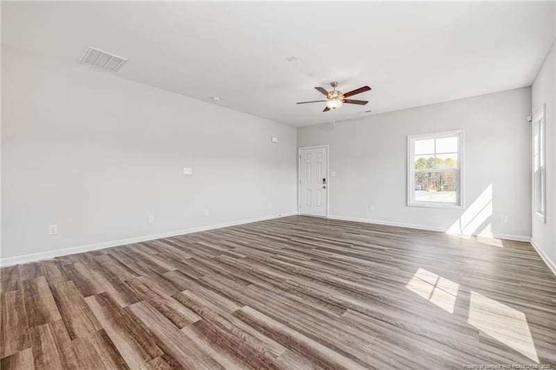5413 Short Leaf Rd, Fayetteville, NC 28311