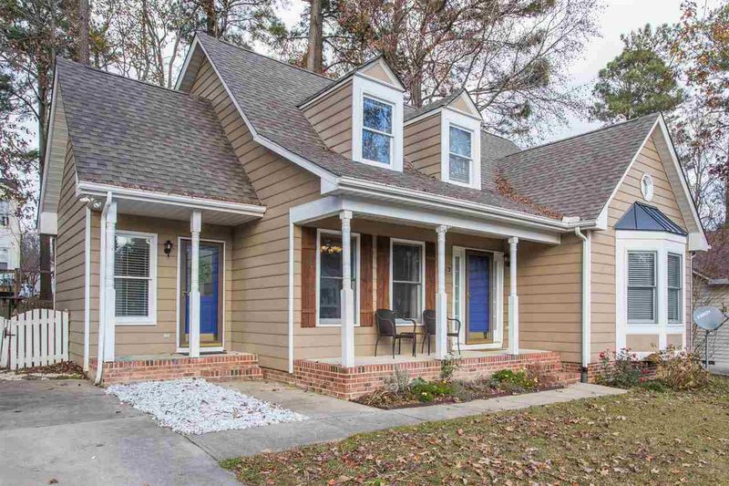 5413 Wenesly Ct, Raleigh, NC 27616