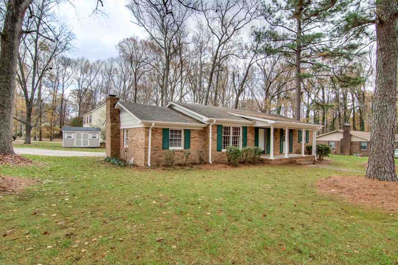 5414 Charleston Dr, Durham, NC 27712