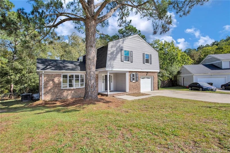 5415 Mallard Ct, Fayetteville, NC 28311