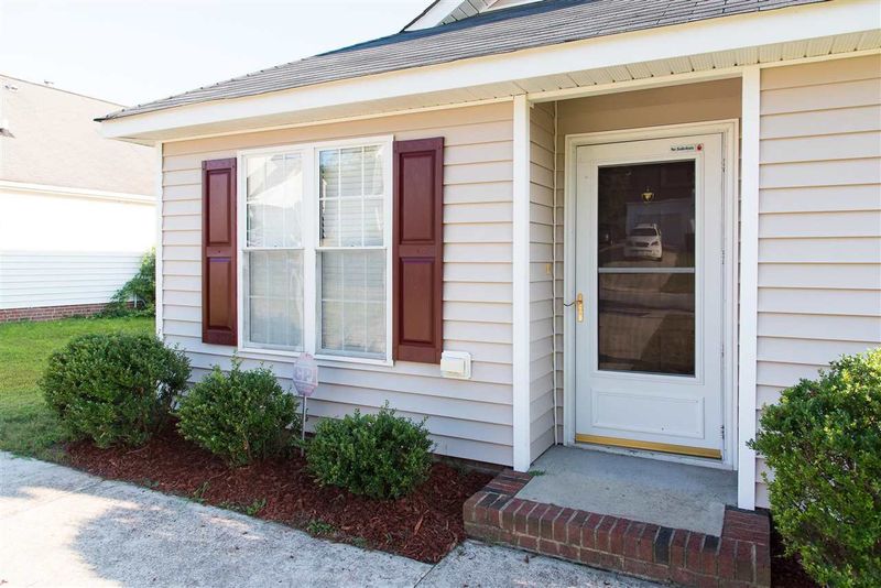 5416 Advantis Dr, Raleigh, NC 27610