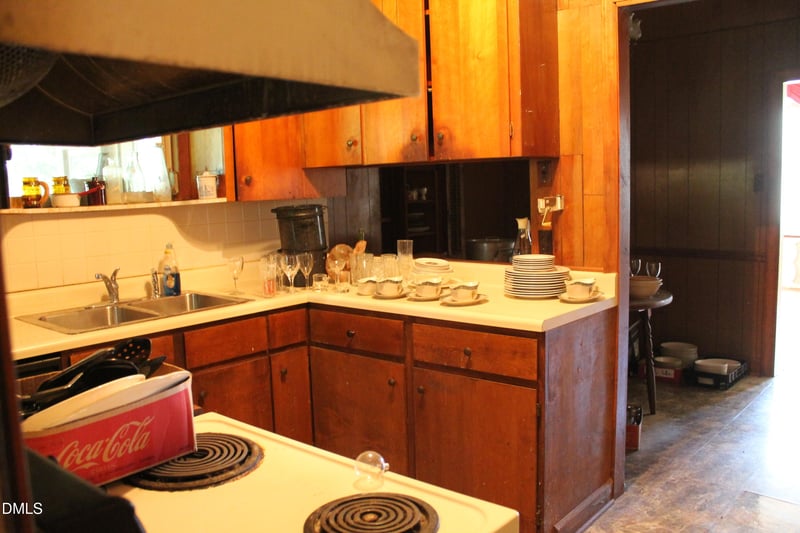 5416 Chapel Hill Rd, Raleigh, NC 27607