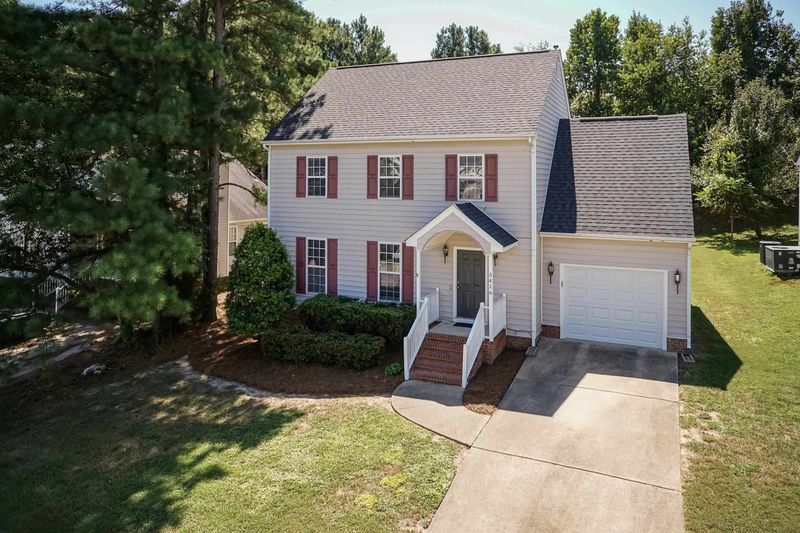 5416 Neuse View Dr, Raleigh, NC 27610