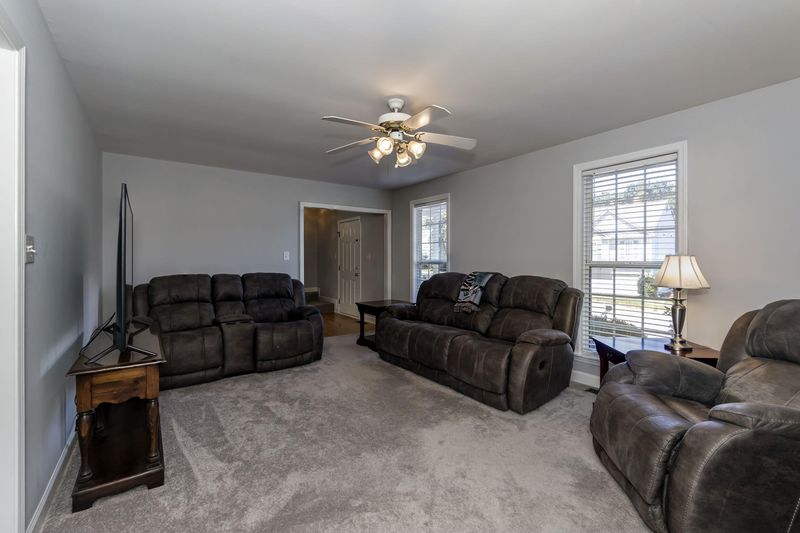 5416 Neuse View Dr, Raleigh, NC 27610