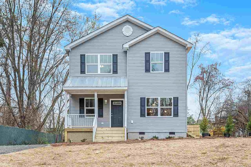 5417 Dorcas St, Raleigh, NC 27606